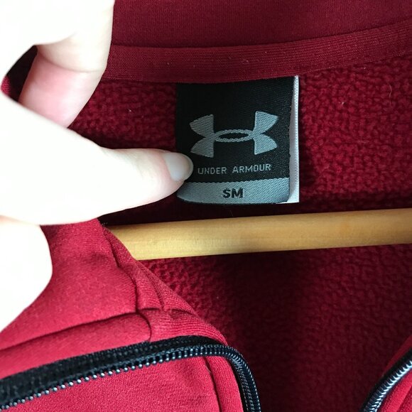 Men's UNDER ARMOUR Red Zip Front Fleece Jacket Small - Picture 7 of 7
